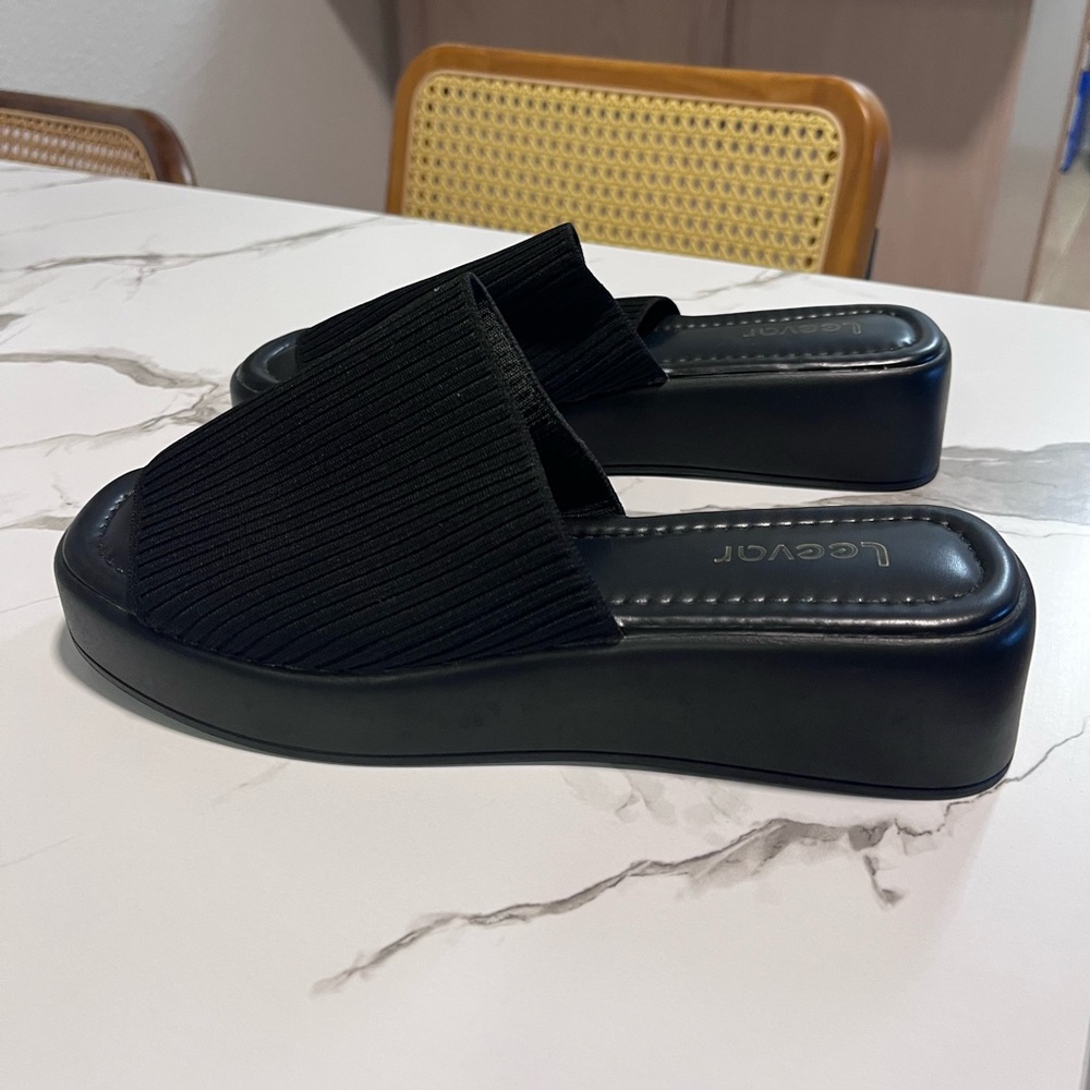 Black Ribbed slip on mules